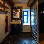 Kamenny Dom Pikovce Feriehus *