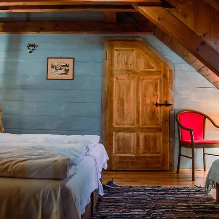 Holiday home Kamenny Dom Pikovce *