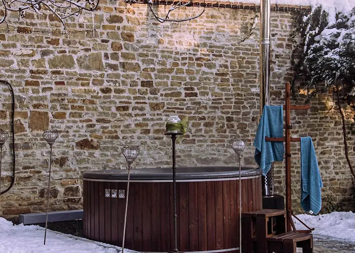 Kamenny Dom Pikovce *