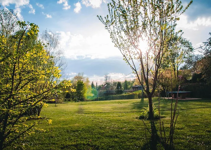 Kamenny Dom Pikovce בית נופש